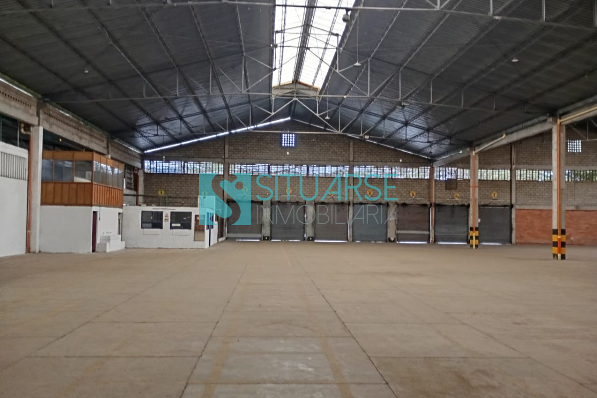 BODEGA EN ARRIENDO ZONA INDUSTRIAL