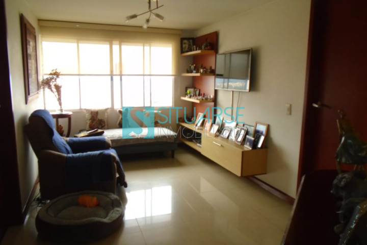 VENDO PEN HOUSE EN EL BARRIO BOLARQUI
