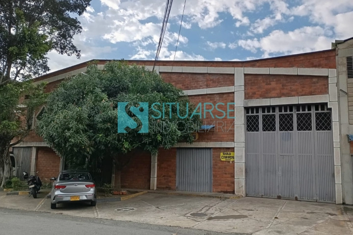 BODEGA EN ARRIENDO ZONA INDUSTRIAL